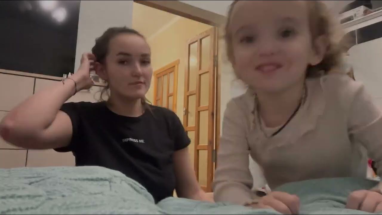 Алина уехала. Готовимся к приезду родителей. Делаем уроки. смотреть онлайн