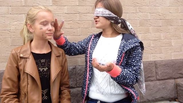 МАКИЯЖ С ЗАКРЫТЫМИ ГЛАЗАМИ :: ПОПРОБУЙТЕ ПОВТОРИТЬ!!! Arina Tsyvyan :З смотреть онлайн