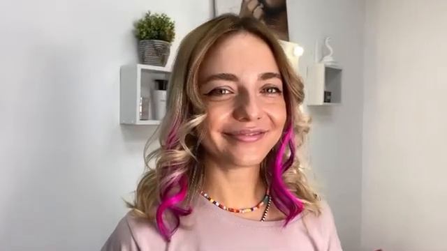 Цветные пряди быстро и без вреда для волос смотреть онлайн