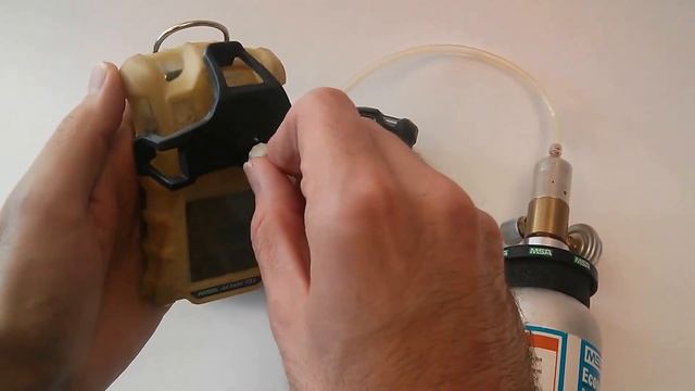 Manual Bump Test of MSA Altair 4x "How To" смотреть онлайн
