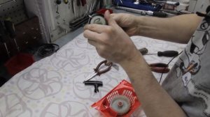 Ремонт стартера китайской пилы. Замена веревки. Замена пружины