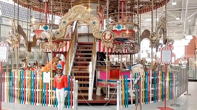 МЕГА -прогулка, шопинг на любителя 🤪 #прогулка #семья #магазин #торговыйцентр #пробки #дорога смотреть онлайн