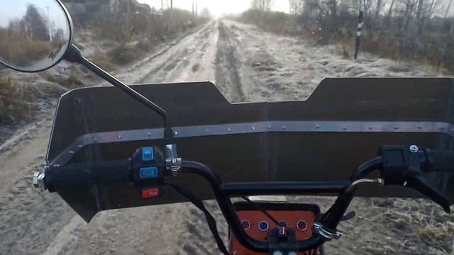 мотороллер муравей покатушки смотреть онлайн