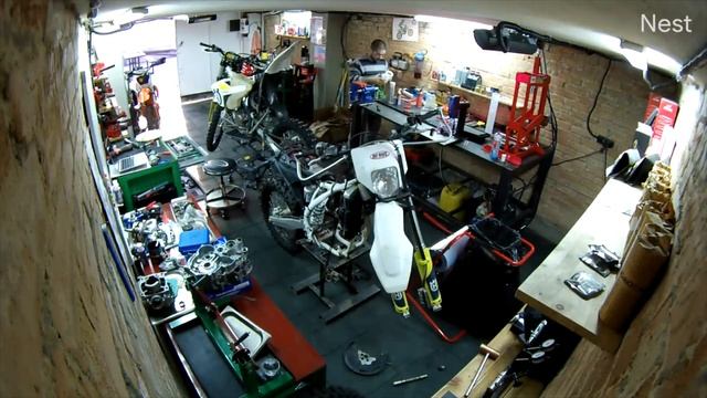 3 enduro service timelaps. смотреть онлайн