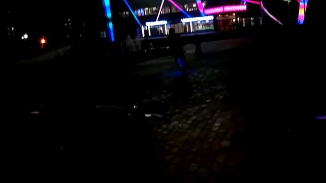 светящиеся колеса на велосипед смотреть онлайн