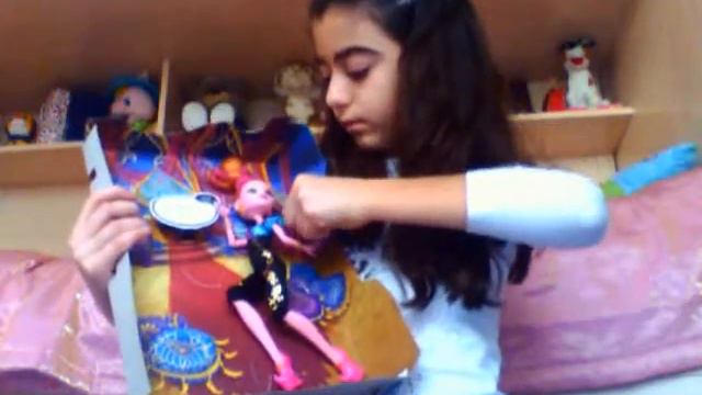 Распаковка и обзор Monster High 13 wishes(желаний)Gigi Grant(Джиджи Грант) смотреть онлайн