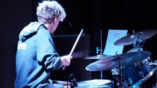 Everlong | Foo Fighters | "but really fast" | LIVE Cover смотреть онлайн