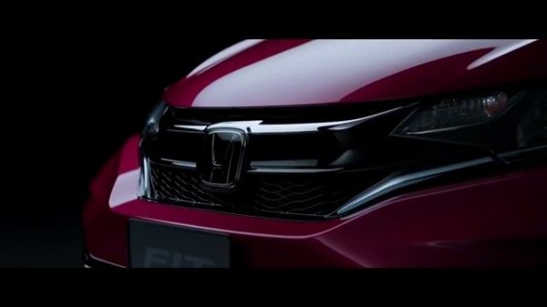 【日本CM】《科學怪人之戀》綾野剛二階堂富美型格登場結果是賣汽車？