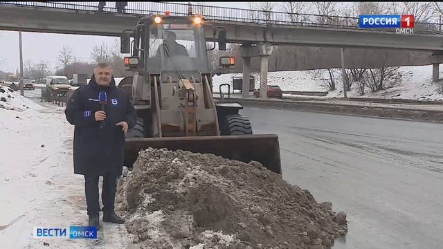 Городские службы Омска продолжают устранять последствия сильнейшего снегопада и резкой оттепели смотреть онлайн