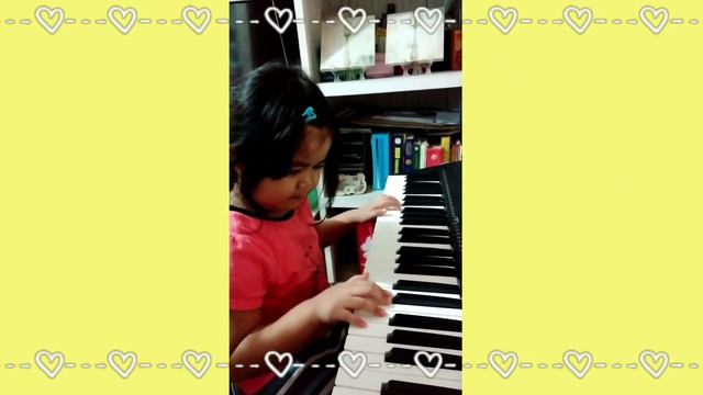 Berlatih Piano (Sincere Yamaha Music) смотреть онлайн