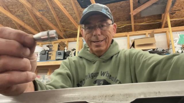 6.7 Ford Powerstroke Fuel Line Repair - Broken Return Fitting смотреть онлайн