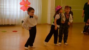 Зажигательный танец "Милый, смешной, игривый", утренник 8 МАРТА
