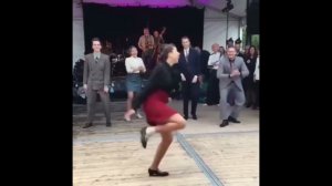 Прикольный танец