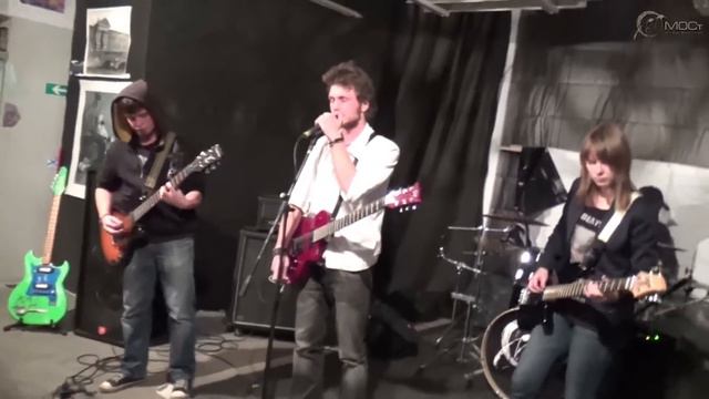 сТраНный мир – Здесь (live) 04.10.2014 - Студия МОСт смотреть онлайн