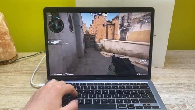 Gaming On M1 MacBook Air Base Model (Minecraft JAVA + shaders, CS:GO, Fortnite) смотреть онлайн