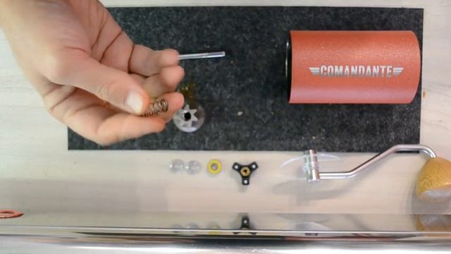 Чистка comandante, ежедневный уход и полная чистка кофемолки #comandante смотреть онлайн