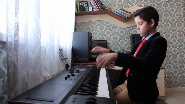 Артем Погорєлов 2 клас(К.Черні Етюд 21 І.С.БАХ Менует Н.Нижанківський Коломийка) смотреть онлайн