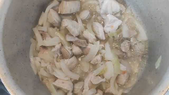 Картошка тушеная с мясом. Очень легко и вкусно!#картошка #рецепт#тушенаякартошка смотреть онлайн