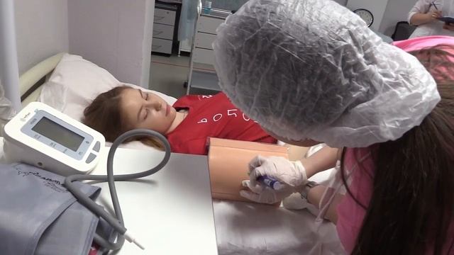 «Абилимпикс – 2022» стартовал в Кузбасском медицинском колледже смотреть онлайн