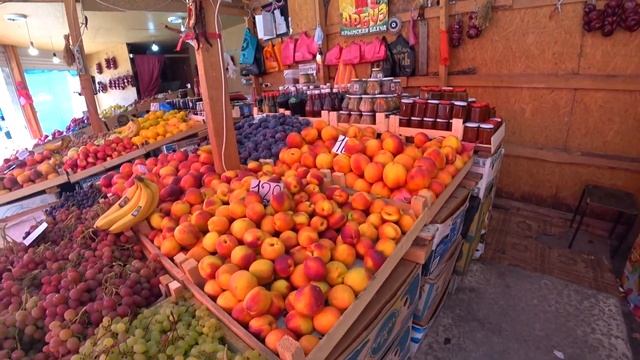 Самый дешевый рынок Алушты ✔ Первомайская улица ✔ Цены на овощи, фрукты, мясо и рыбу смотреть онлайн