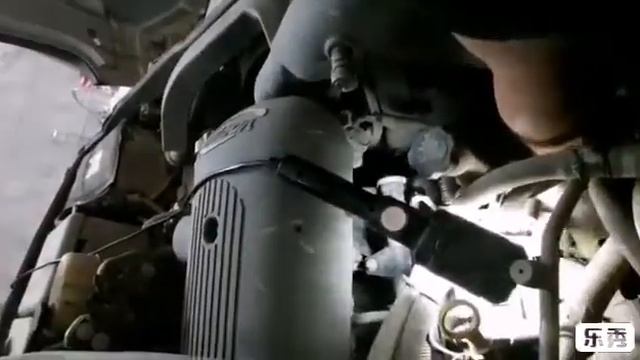 Как мы в Хаммере свечи меняли смотреть онлайн