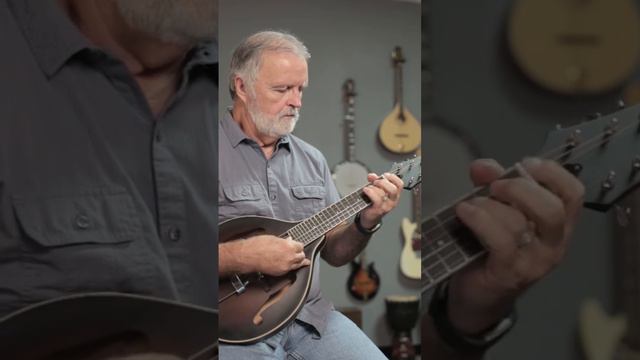 #ThrowbackThursday 🪕 Mike demonstrates his skills on our A-6 Mando-Guitar. смотреть онлайн