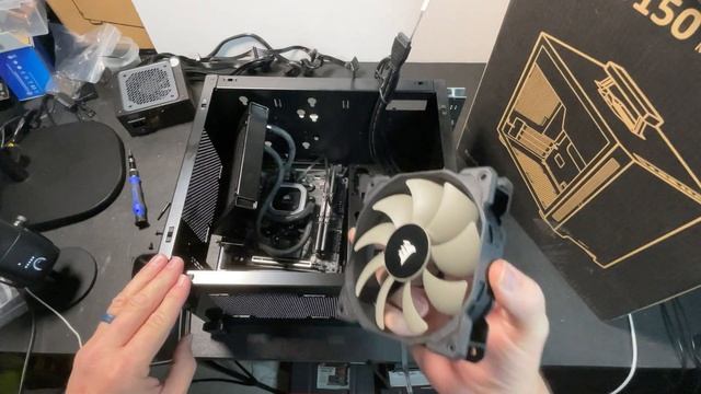 Building a Gaming PC in a Lian Li TU150 miniITX case смотреть онлайн