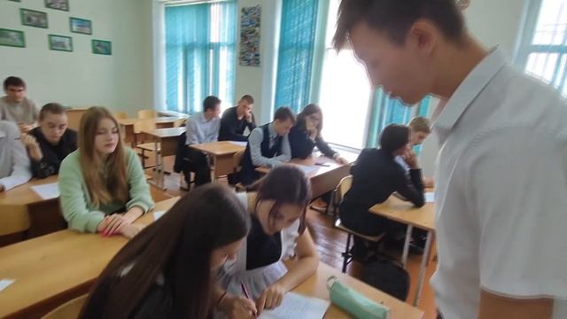 11 класс Учительский алфавит.Поздравление с днем учителя смотреть онлайн