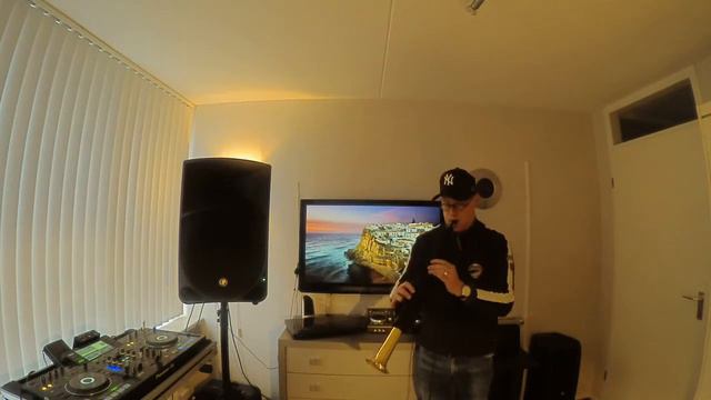 Oneday bakermat saxcover dj-sax Yamaha digital saxophone YDS 150 (homerecording) смотреть онлайн