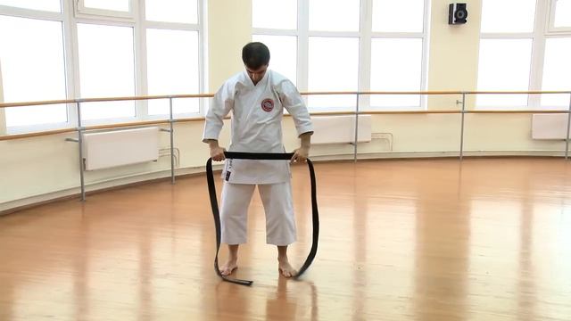 Как правильно завязать пояс для каратэ смотреть онлайн