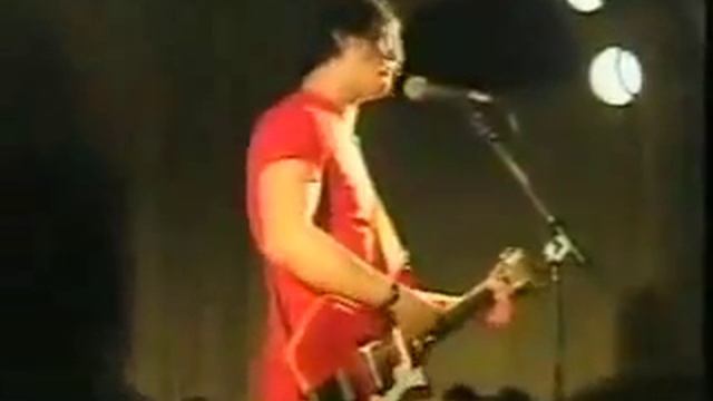 The White Stripes - Apple Blossom (Live) смотреть онлайн