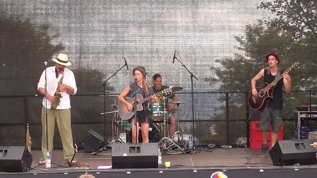 Cynthia Nickschas & Friends Waffenrod 2015 "Zu Viel" смотреть онлайн