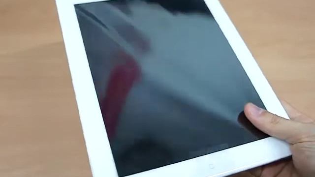 iPad2 wifi 16GB (White) with iOS5.1 Unboxing (021) смотреть онлайн