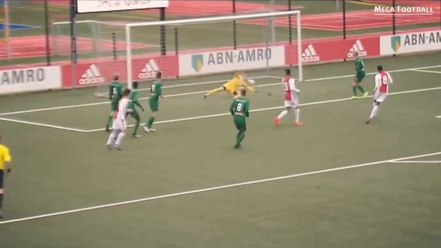 Sergino Dest • Ajax • Goals • Defensive Skills смотреть онлайн