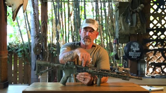 The Best 'Jack-of-All-Trades' AR with Navy SEAL "Coch" смотреть онлайн