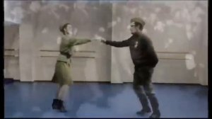 ТАНЦЕВАЛЬНЫЙ ФЛЕШМОБ "МАЙСКИЙ ВАЛЬС"