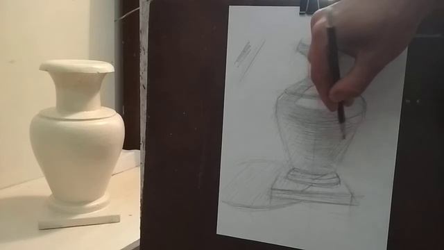 Рисунок гипсовой вазы. Часть 3. смотреть онлайн