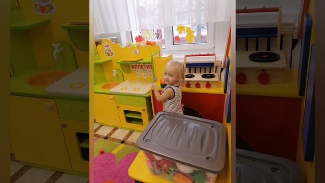 Видео ролик "Мамам и папам о жизни ребят" смотреть онлайн