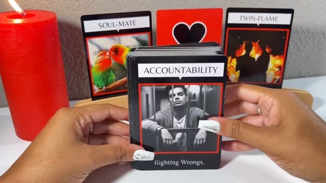 The Realist LOVE- Full Deck Flip Through (LOVE ORACLE CARDS) смотреть онлайн