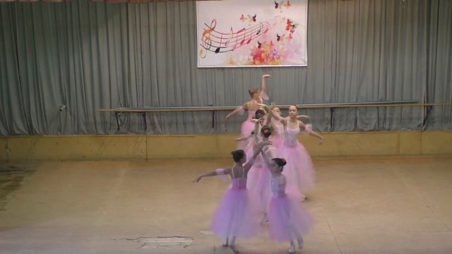 Ансамбль "Арабеск", зарисовка "Утро" смотреть онлайн