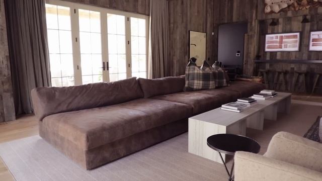 Unearthed Home Tour смотреть онлайн