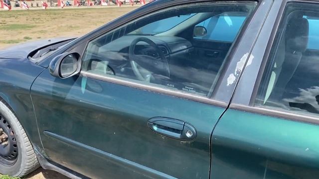 2000 Ford Taurus SE смотреть онлайн