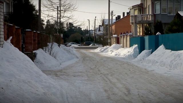 В Твери жителей Старой Константиновки заставляют сносить свои заборы смотреть онлайн