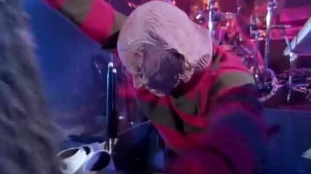 Alice Cooper - Welcome To My Nightmare (from Alice Cooper: Trashes The World)