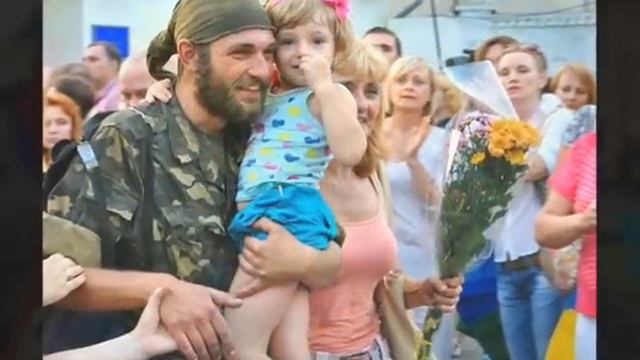 ЯНГОЛЯТКА УКРАЇНИ музика Рушник авторка кліпу Зоя Боур-Москаленко смотреть онлайн