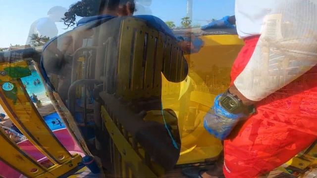 Waterslide for Kids at Wild Wadi Waterpark Dubai смотреть онлайн