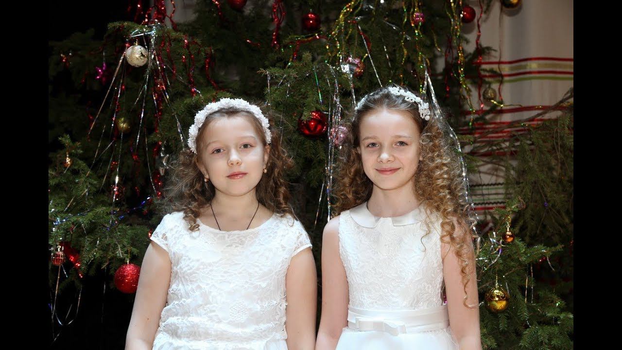 Рождество (Тихо шепчут, падая, снежинки) смотреть онлайн