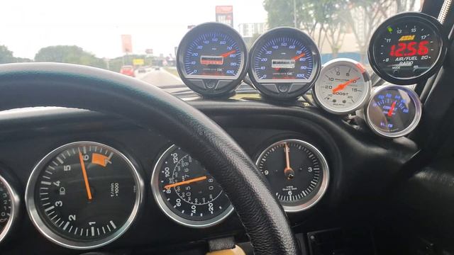 Porsche 911 3.2 Carrera TURBOCHARGED - 27 смотреть онлайн
