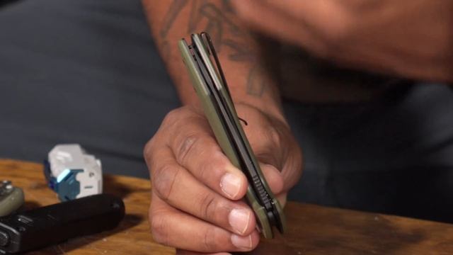 I Said YES To Every EDC Email for a Month & This Happened смотреть онлайн