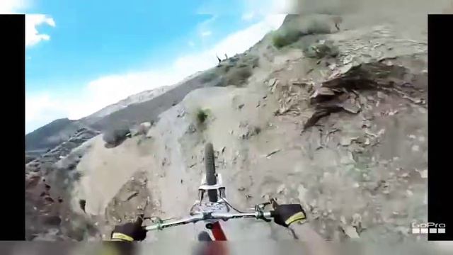 GoPro:backflip Over 72th Canyon ???|жесть ...парень реально сумасшедший смотреть онлайн